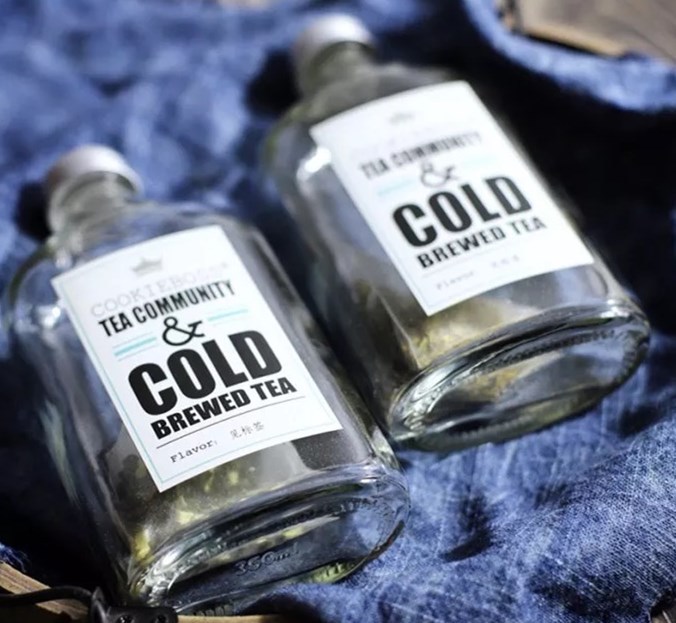 Glass Cold Brew Coffee Bottle - Image 4